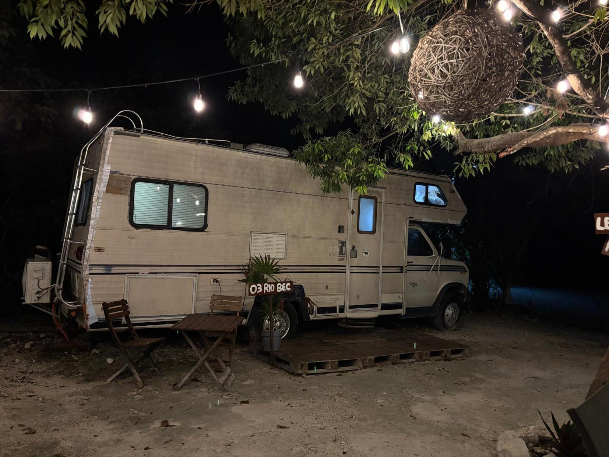 Momotoh Camper Hotel Xpujil Exterior foto
